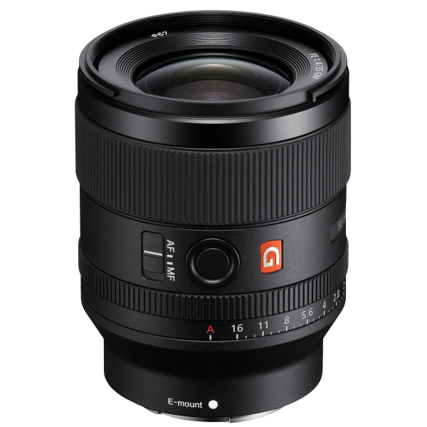 sony-35-main.webp